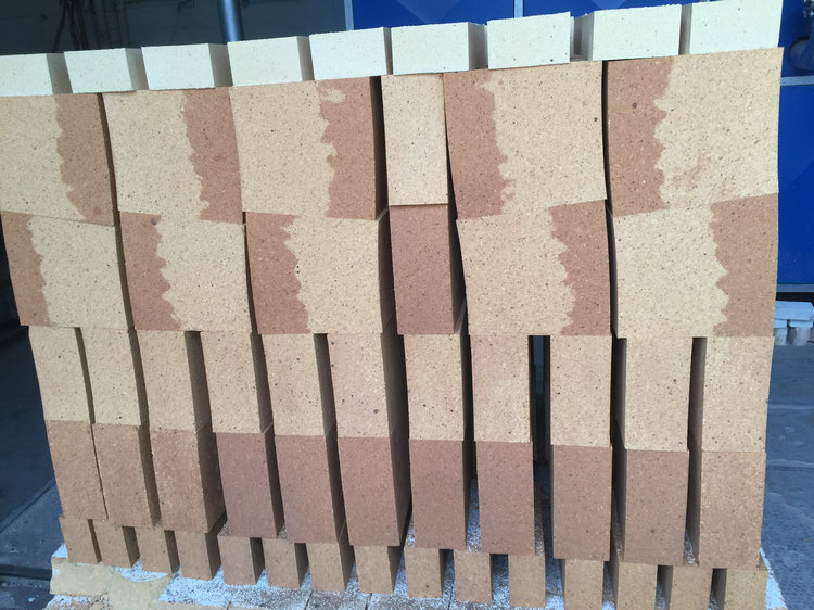 復(fù)合耐火磚